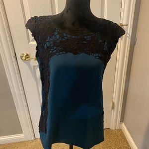 Ann Taylor medium cap sleeved top